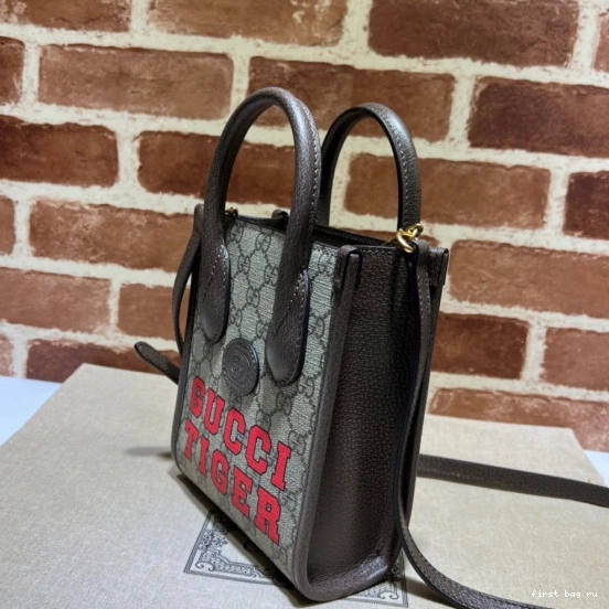 First bag ru Mini tote bag with G Gucci Interlocking 0805